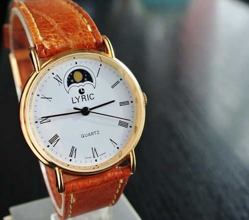Orologio vintage lirico - vintage,