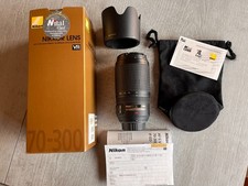 Nikon AF-S  70-300mm f/4.5-5.6