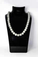 Raro collo in giada etiana