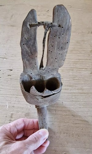 Mietitore legno pelle - in,
