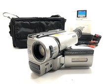 Videocamera digitale a nastro Sony CCD-TRV65E Hi8 HANDYCAM set completo funzionante