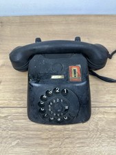 Vecchio telefono a disco