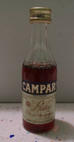 Miniature mignon campari - /,
