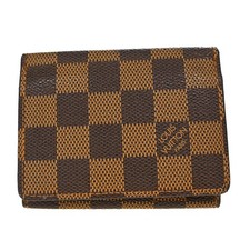 Louis Vuitton Damier Busta