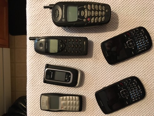 Phones lot parts - lot,