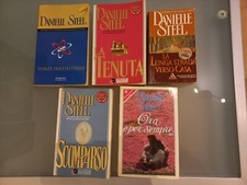 Lotto 5 libri romanzi DANIELLE STEEL best seller copertina flessibile bundle