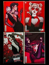 Lot x44 Comics Variant USA