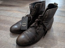 9049 Sendra Lace up Boots