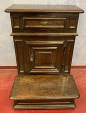 Antico inginocchiatoio in noce