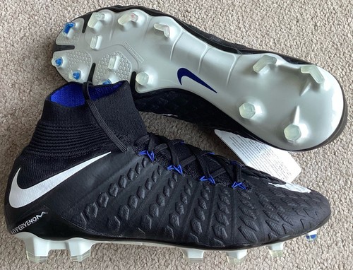 Nuove scarpe calcio - nuove,