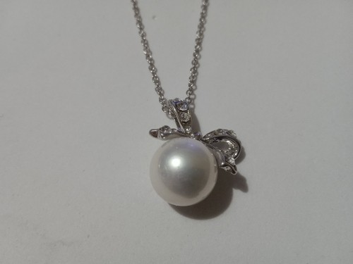 Collana colore argento con
