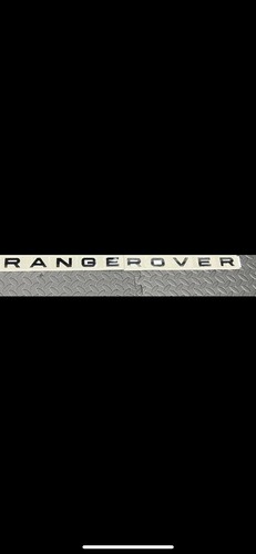 Range rover nero - nero, cofano
