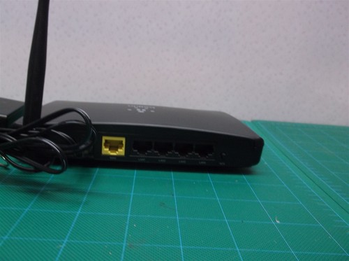Router wireless belkin n150 - wireless,