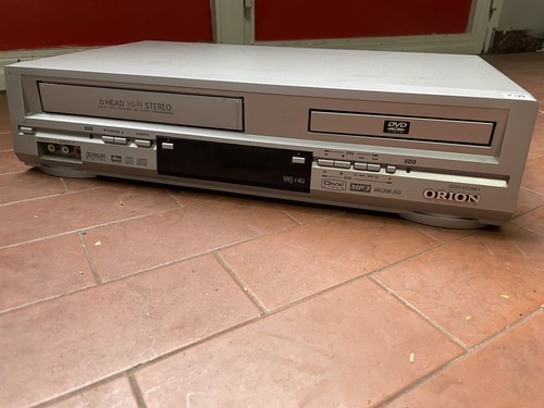 Lettore combinato dvd - lettore, vcr