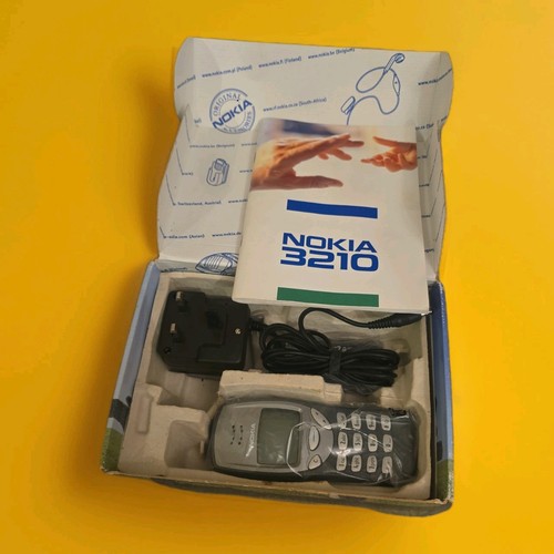 Nokia 3210 sbloccato - nokia,