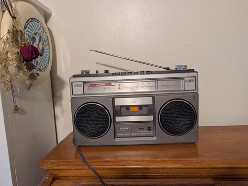 Sony stero - fm/am,