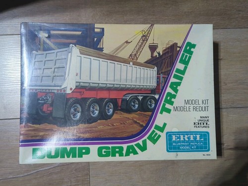 Ertl dump gravel - dump, trailer