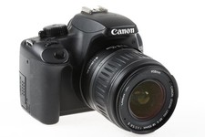 CANON EOS 1000D con EF-S 18-55mm f/3,5-5,6 II - SNr: 2350545384