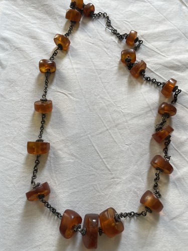 Antica collana ambra su - ambra,