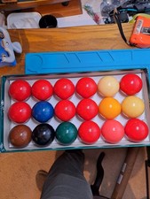 Aramith Premier Set di 18 palline da biliardo 2".