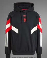 Adidas Manchester United Badge