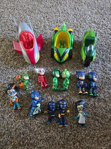 Masks action figure - pj,