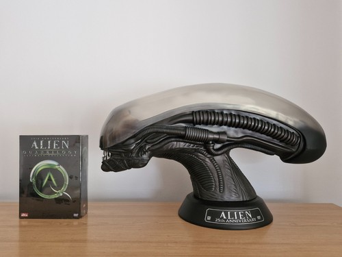 Alien quadrilogy 25th - quadrilogy,