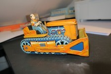 SCARCE OLD YONEZAWA N.17 BULL DOZER IN LATTA GIAPPONE ALIMENTATO A BATTERIA