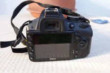 nikon d3200 con obiettivo 18-55mm con accessori 