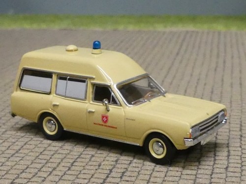 Brekina opel rekord c ktw - rekord,
