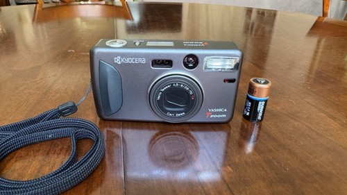Yashica zoom - yashica,