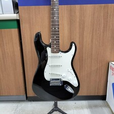 Fender mexico squier - fender, series