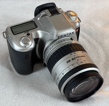 Pentax *è corpo D L flash