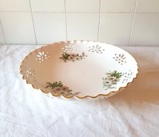 Grande cesto centrotavola Vintage in ceramica traforata decorata cm. 45