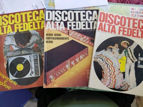 - discoteca, )