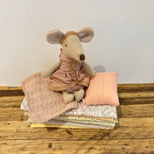 Maileg princess and the pea - and,