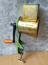 ANTIQUA MACCHINA VINTAGE
