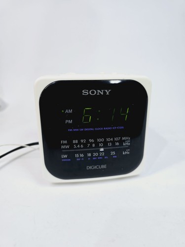 Sony icf c120l dream machine - sony,