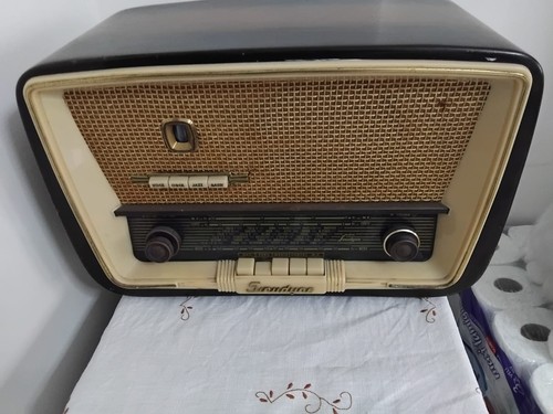 Radio epoca valvole - a,