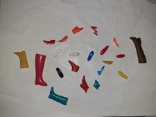 Lotto 21 scarpe vintage Barbie