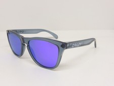 Oakley Frogskins Crystal Black w/Violet Iridium Lens SKU 03-290