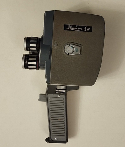 Cinepresa lumicon iii con - iii,