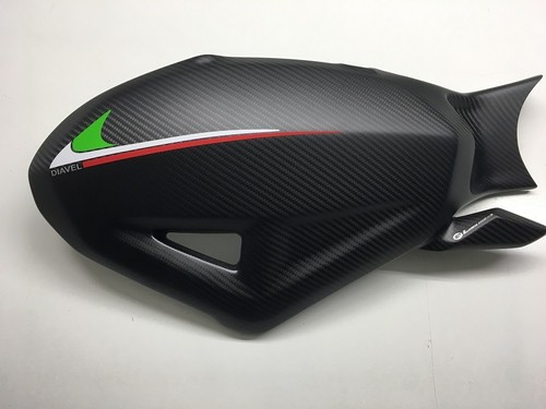 Copri forcellone ducati diavel - forcellone,