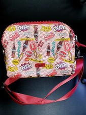 Borsa Coca Cola Carpisa 3 scomparti 5 tasche e tracolla misura 22 x 16 cm 