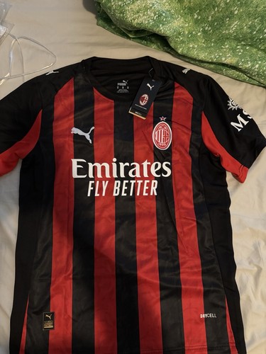 Kit calcio milan