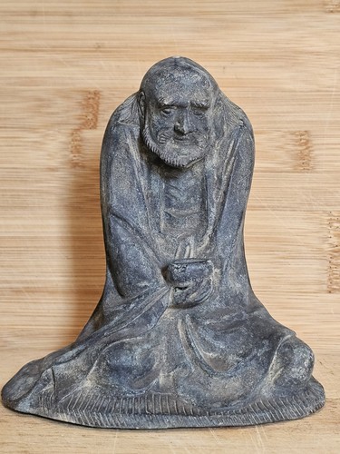 Antique bronze statue the - bronze,