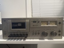 Cassette stereo realistica