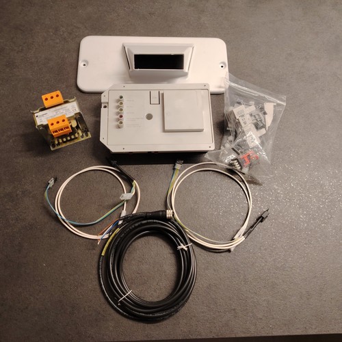 Scatola elettronica per