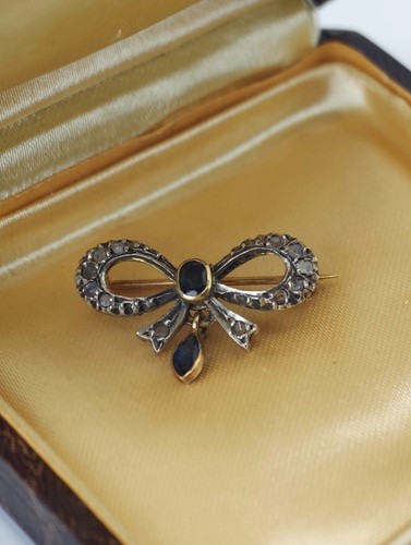 Antica spilla fiocco - , oro