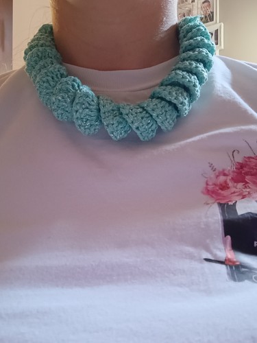 Collana uncinetto turchese - uncinetto,
